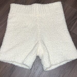 NWOT SKIMS Cozy Knit White Women's Shorts